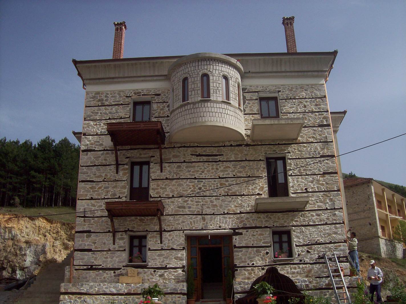 12